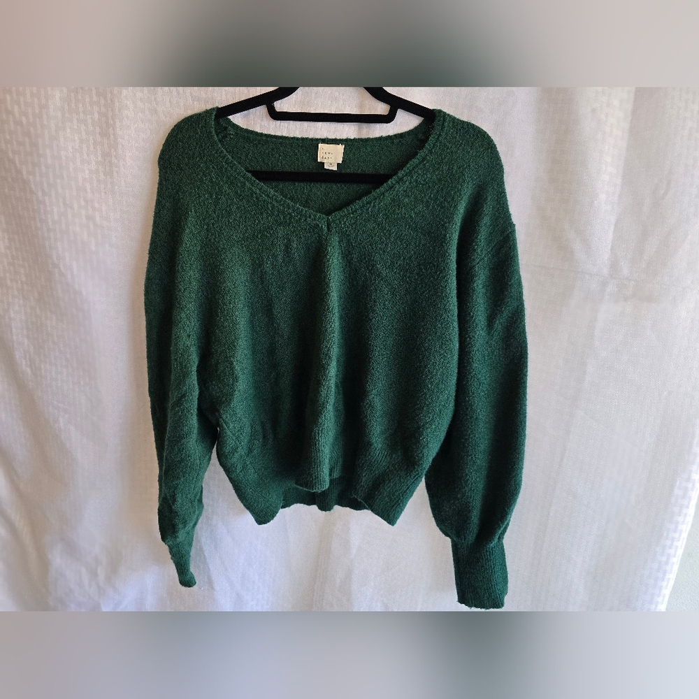 Cozy Green V-Neck Sweater